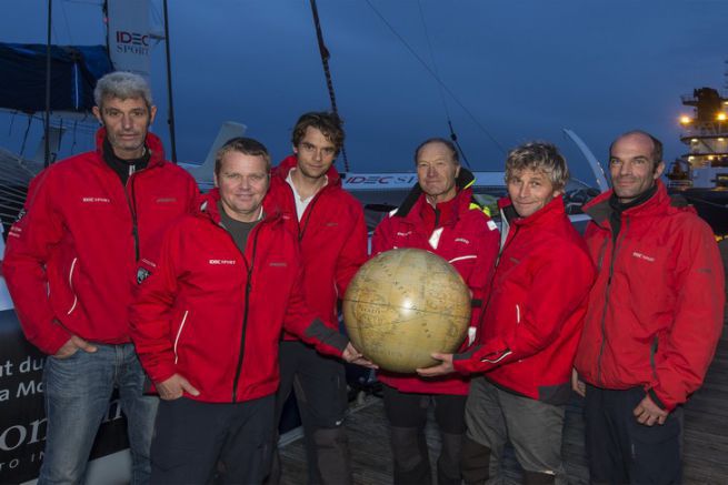 L'equipaggio di Idec Sport al Trofeo Jules Verne