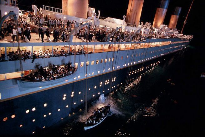 L'affondamento del Titanic nel film di James Cameron