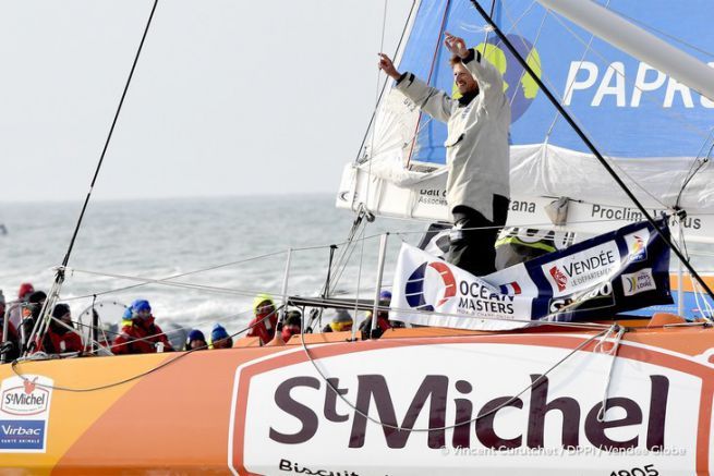 Jean-Pierre Dick, primo del trio di figure inseparabili del Globo della Vandea del 2016 Jean-Pierre Dick, 4° nell'ottava edizione del Vendée Globe