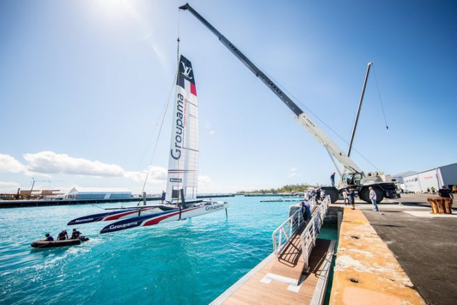 Il Groupama Team France AC Class, su cui il team francese, capitanato da Franck Cammas, parteciper alla 35a America's Cup, ha fatto il suo debutto nel cuore di Great Sound. Questa  l'occasione per testare la barca in una situazione reale, in quanto  la sede delle partite di questa prossima edizione.