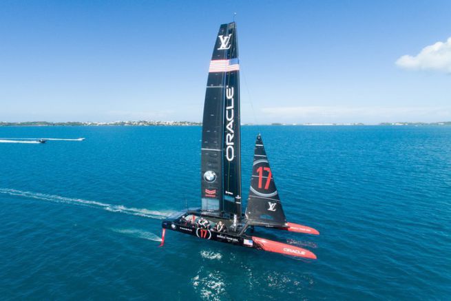 L'AC 50, catamarano della 35a edizione dell'America's Cup