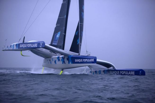 Prima regata transatlantica per la Maxi Banque Populaire IX Maxi Banque Solo Populaire IX