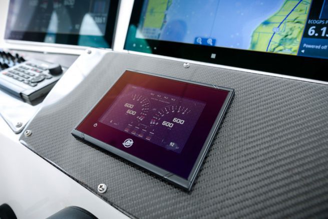 Computer Vessel VesselView, un computer di bordo per il suo motore