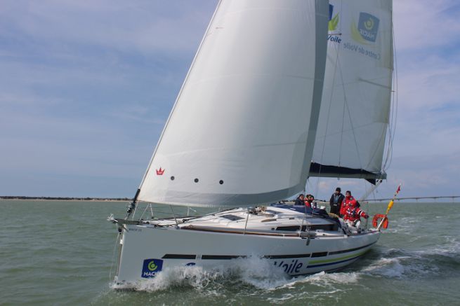 Una delle barche a vela del Macif Sailing Centre