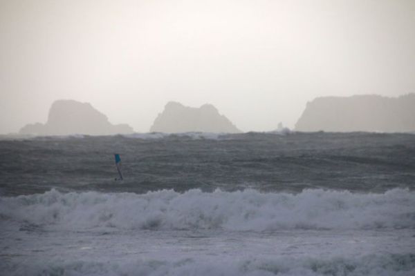 Tempeste estive in mare: precauzioni da prendere