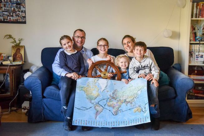Il viaggio a Kumbaya, un tour mondiale di 3 anni di una famiglia di 6 persone
