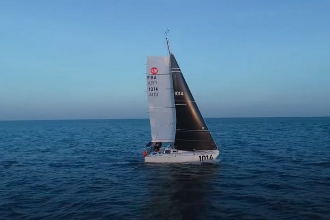 Hugo si allena a La Rochelle per la Mini Transat