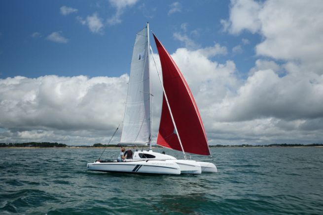 Astus 22.5 nella baia di Quiberon