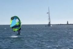Wingfoil: il miglior sport del vento da portare in barca a vela?