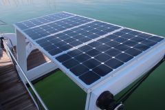 Quali sono le diverse tecnologie di pannelli solari per la vostra barca?