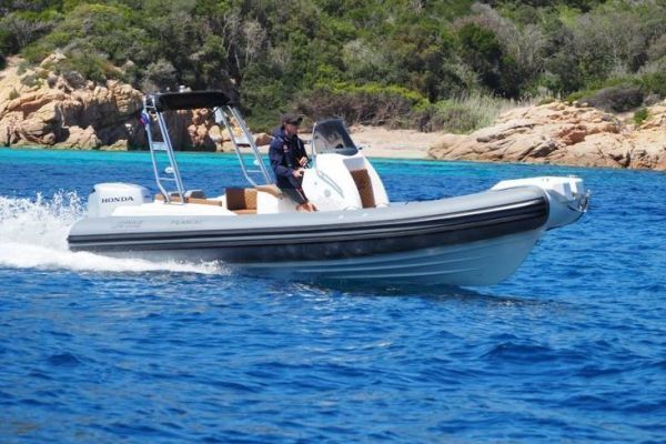Fanale Marine Filanciu 650, un promettente RIB