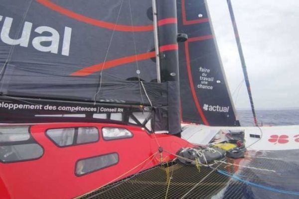 A bordo dell?Actual Ultim 4: un?imbarco adrenalinico a 44 nodi con Anthony Marchand