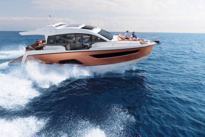 Sealine C430