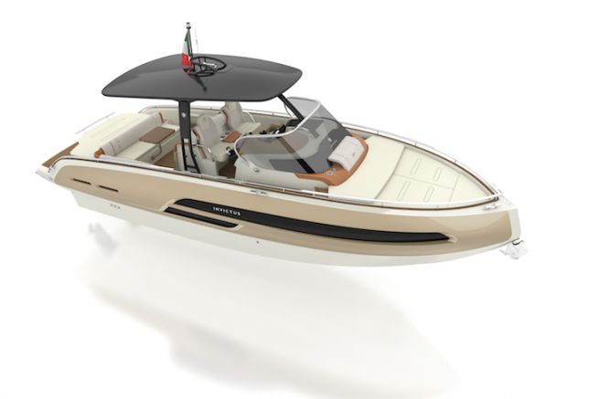 Invictus 320 GT, da scoprire a Cannes 2018