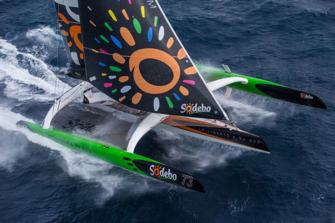 Sodebo Ultim' � un trimarano ad alte prestazioni, in grado di raggiungere velocit� medie pi� elevate rispetto alla generazione precedente con una velocit� delta fino a 4-5 nodi in media. Il multiscafo � lungo 31 metri e largo 22 metri e appartiene alla seconda generazione di multiscafi progettati per navigare in tutto il mondo.