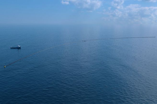Ocean Cleanup, il sistema per pulire gli oceani in modo sostenibile