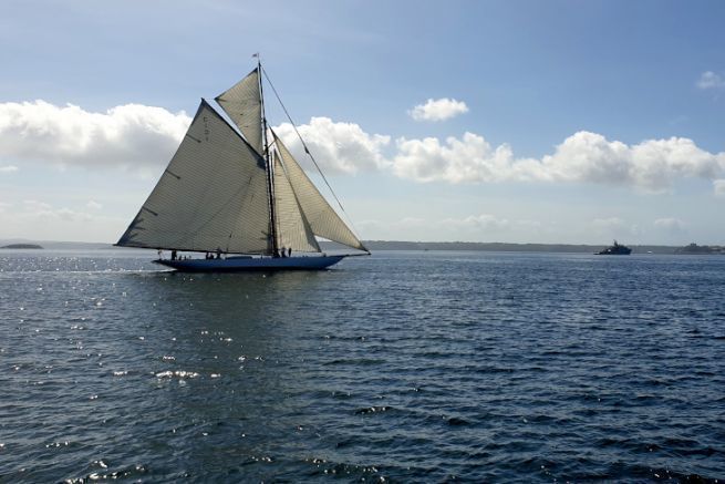 Vecchio sartiame nel porto di Brest