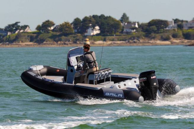 Pesca vichinga di gala, semirigida per la pesca