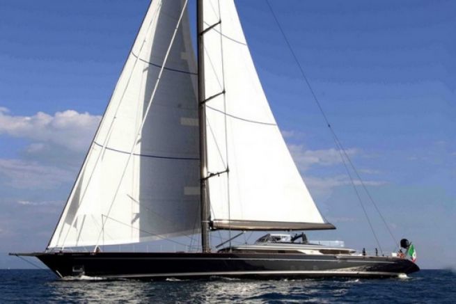 yacht a vela 3 alberi