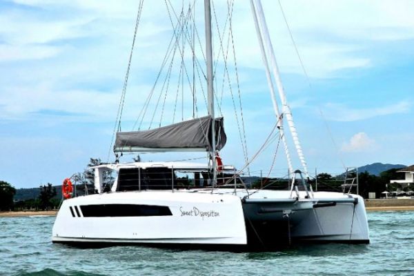 Sebbene sia lungo solo 40 piedi, il Seawind 1170  molto vivibile.