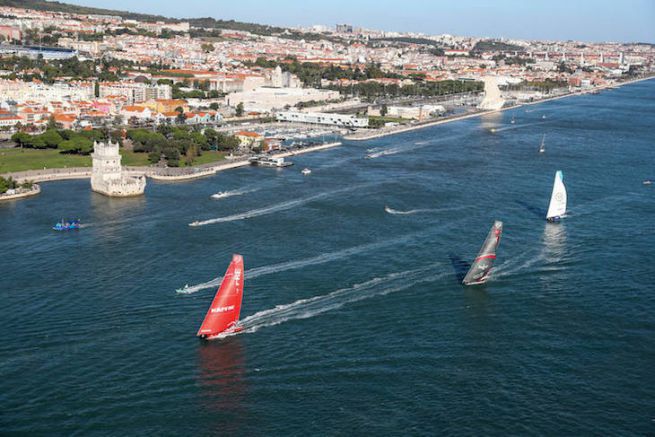 Inizio della 2a tappa della Volvo Ocean Race