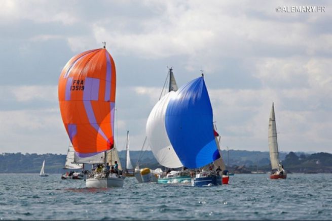 Tour du Finistere a la Voile