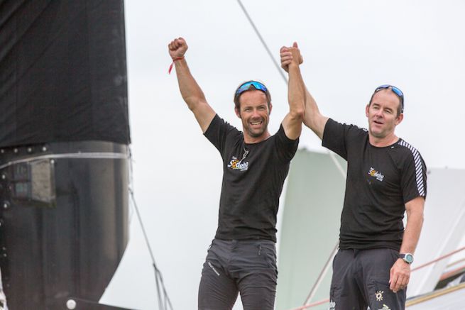 Thomas Coville e Jean-Luc Nlias vincono la tredicesima edizione della Transat Jacques Vabre