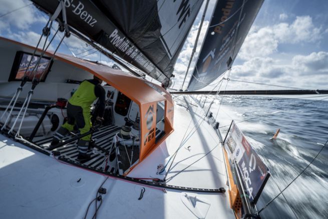 Zattera di salvataggio situata nella cabina di pilotaggio dell'IMOCA PRB